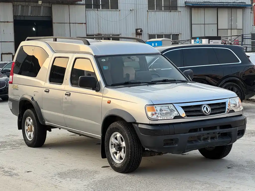 DONGFENG RUIQI MULTI FUNCTION VEHICLE