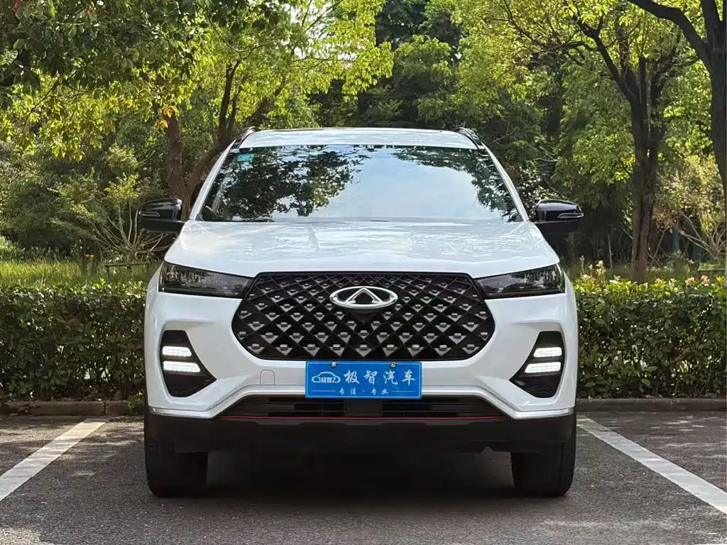 Chery Tiggo 7 - фото 2