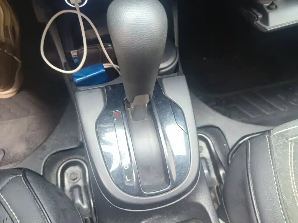 Honda Fit — миниатюра 7
