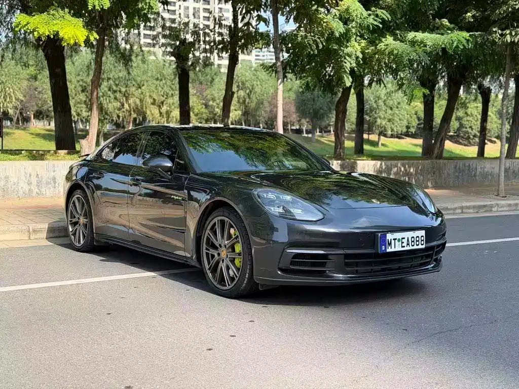 Porsche Panamera Hybrid — миниатюра 3