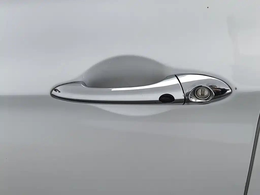 Hyundai Sonata — миниатюра 18