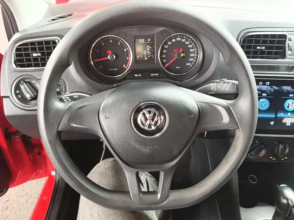 Volkswagen Polo — миниатюра 11