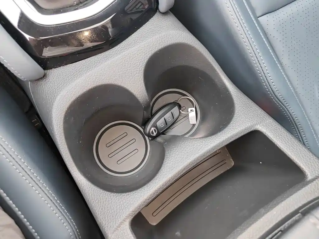 Nissan Qashqai — миниатюра 9