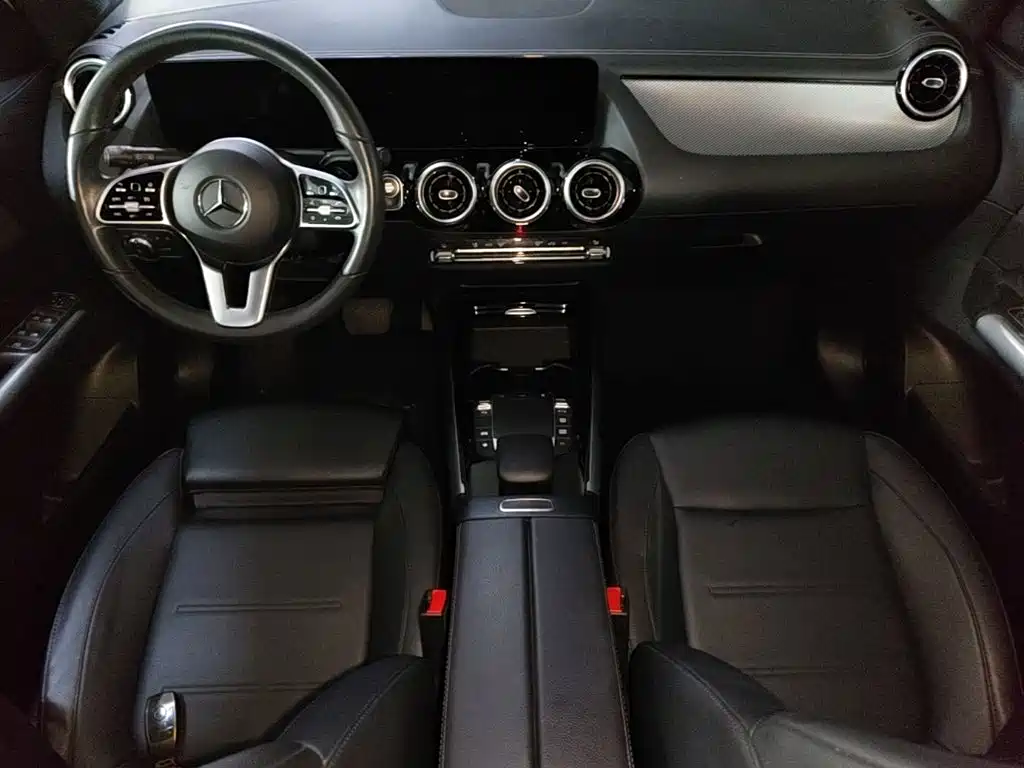 Mercedes-Benz GLA — миниатюра 14