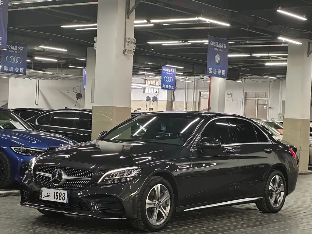Mercedes-Benz C-Class 2021