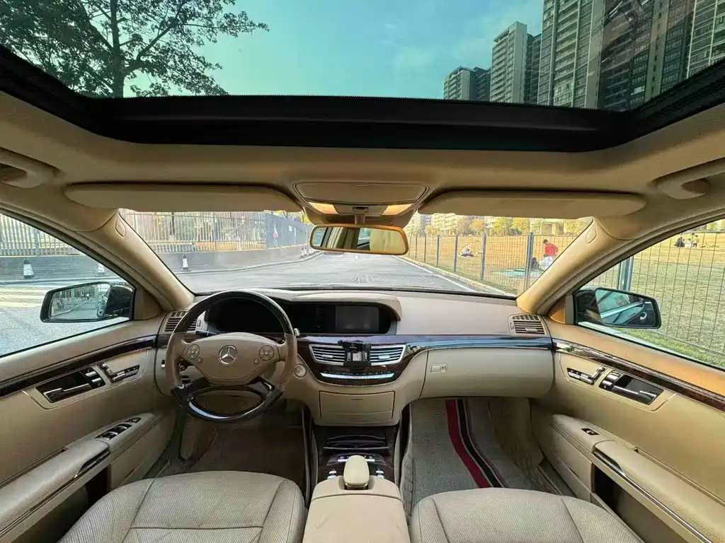 Mercedes-Benz S-Class S 2010 S 350 L 4MATIC