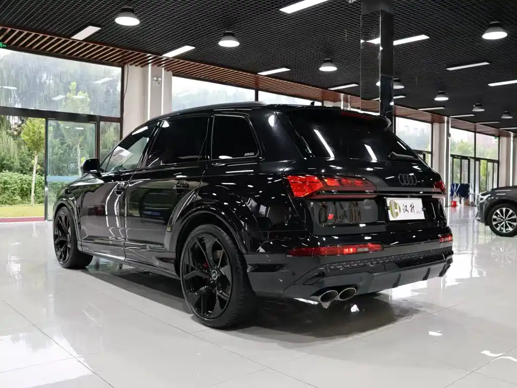 Audi SQ7 — миниатюра 18