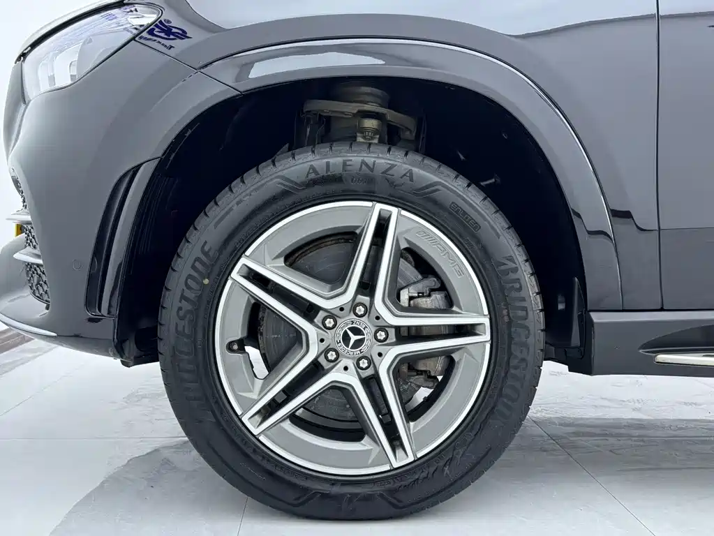 Mercedes-Benz GLE (Import) — миниатюра 14