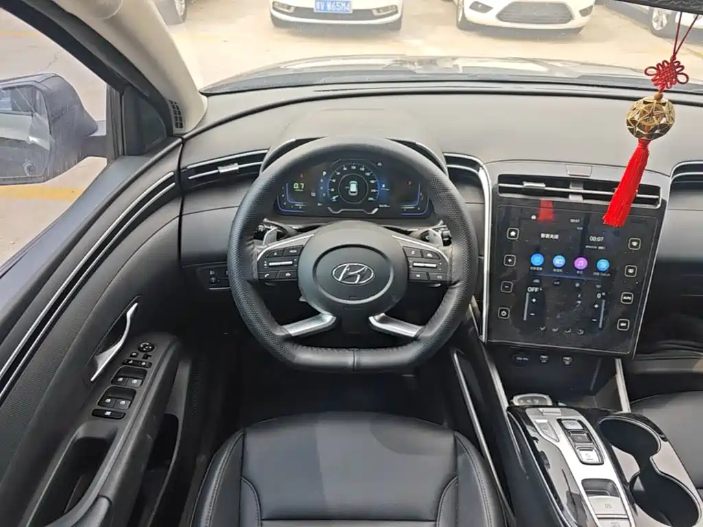 Hyundai Tucson — миниатюра 11