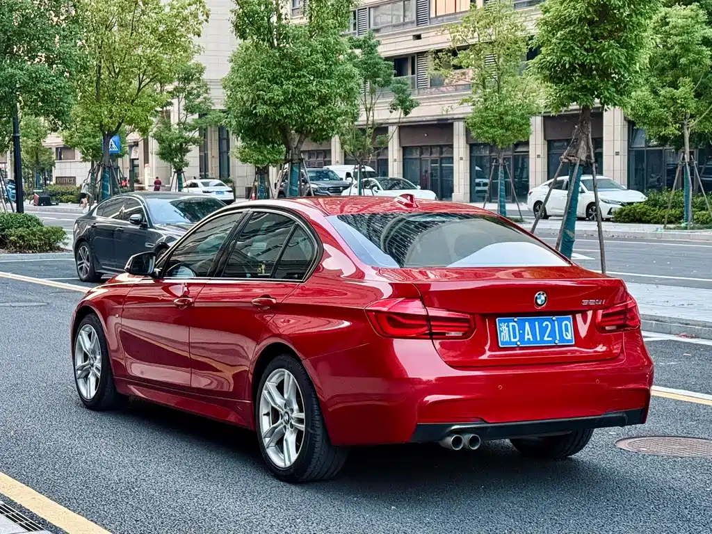 BMW 3 Series — миниатюра 5
