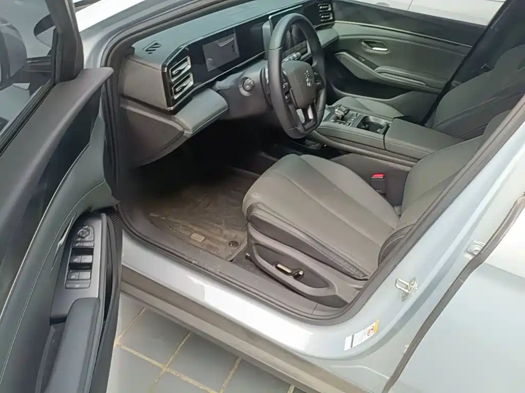 BYD Qin L — миниатюра 16