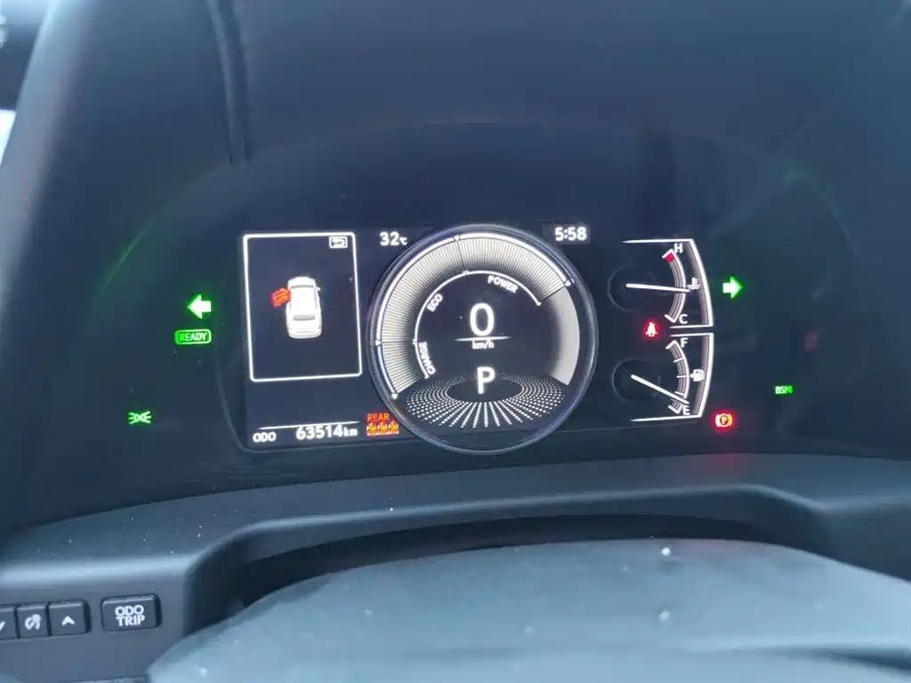 Lexus ES — миниатюра 10