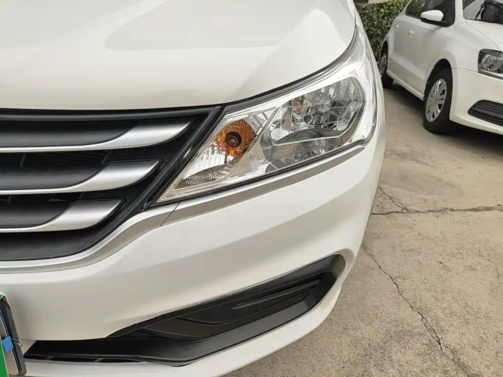 Baojun 310 — миниатюра 24