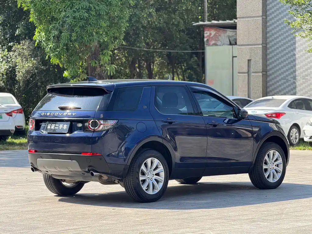 Land Rover Discovery Sport — миниатюра 8