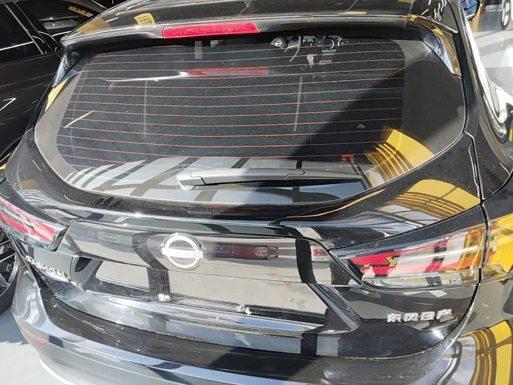 Nissan Qashqai 2.0 л 2024 г. Чёрный, пробег 19600 км