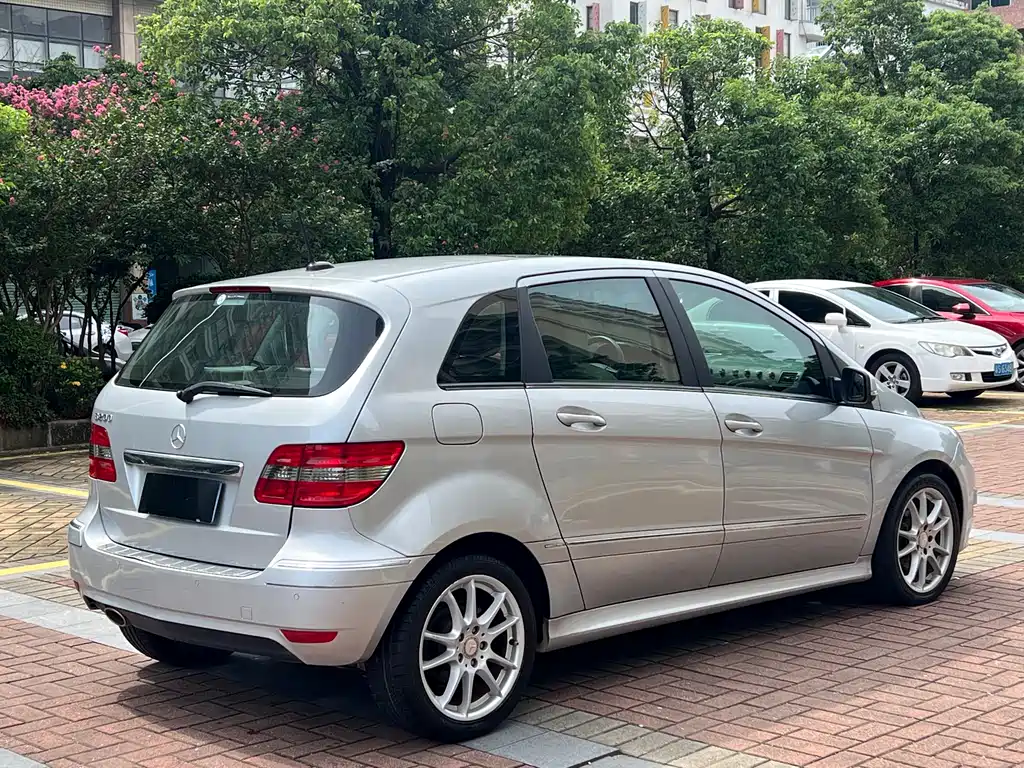 Mercedes-Benz B-Class B 2009 B 200 Luxury