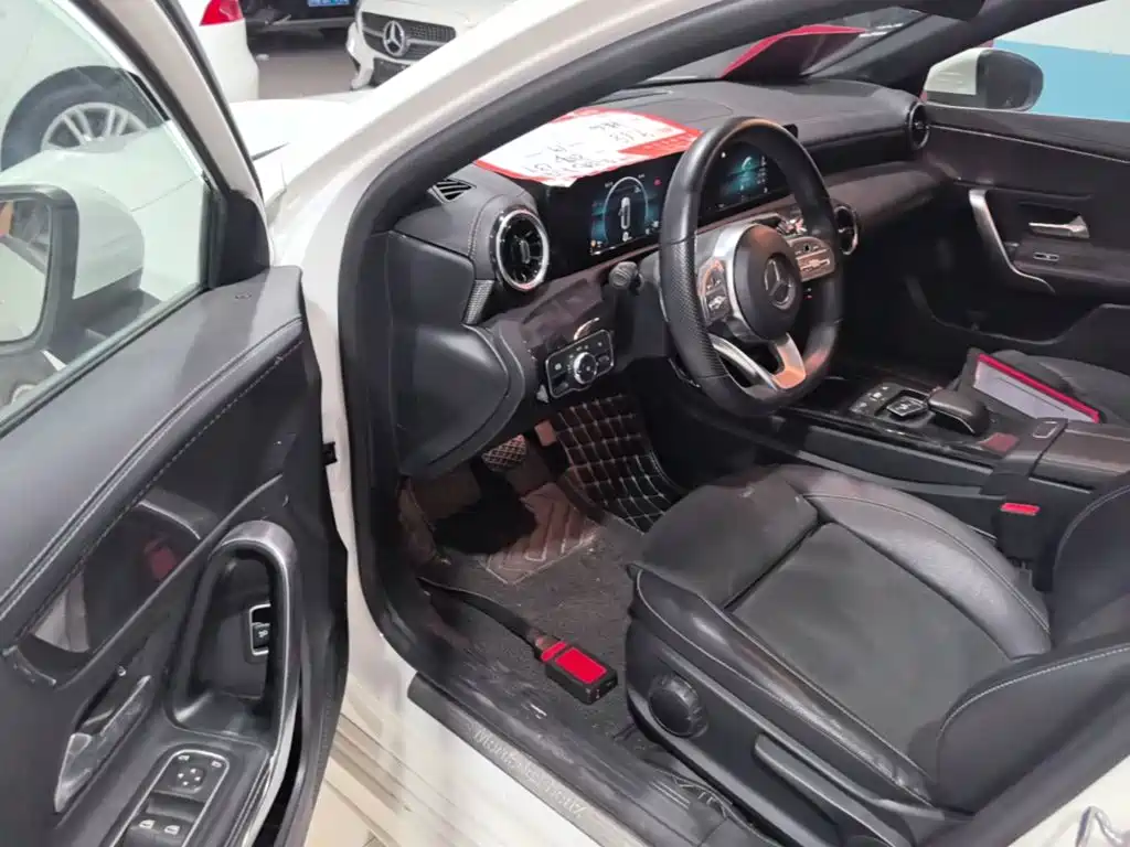 Mercedes-Benz A-Class — миниатюра 16