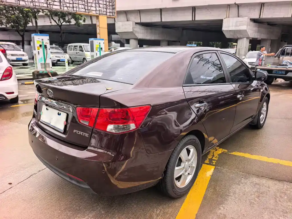 Kia Forte — миниатюра 5
