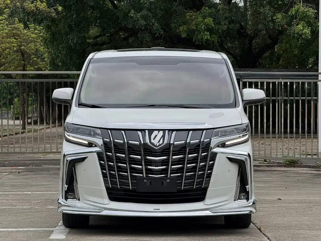 Toyota Alphard 2015 3.5L Luxury
