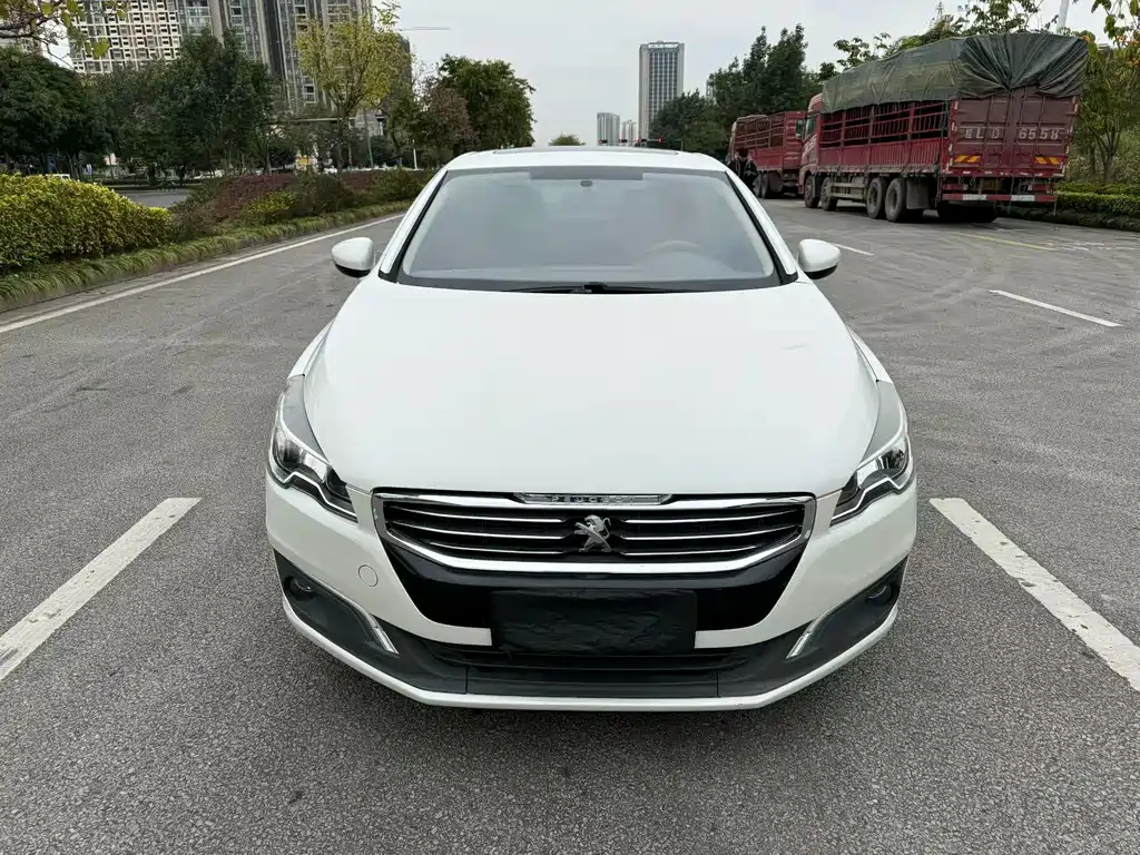 PEUGEOT 508