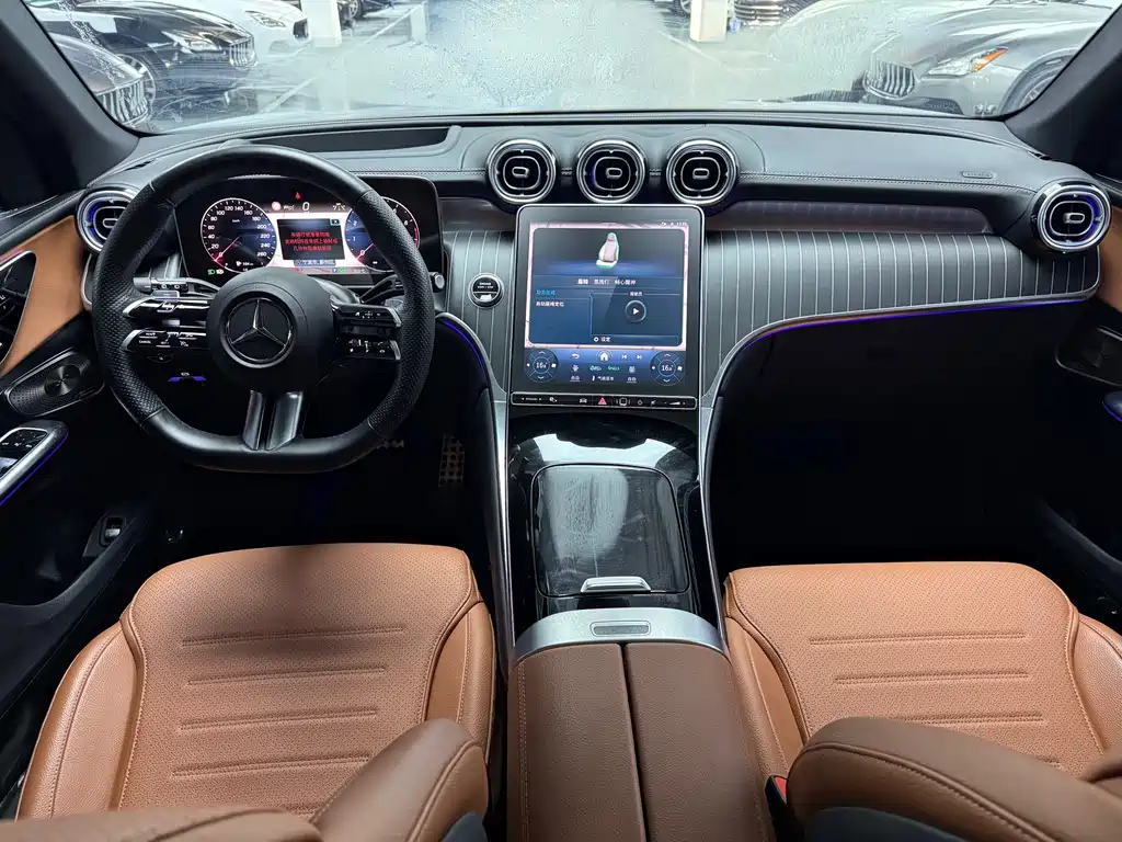Mercedes-Benz GLC — миниатюра 10