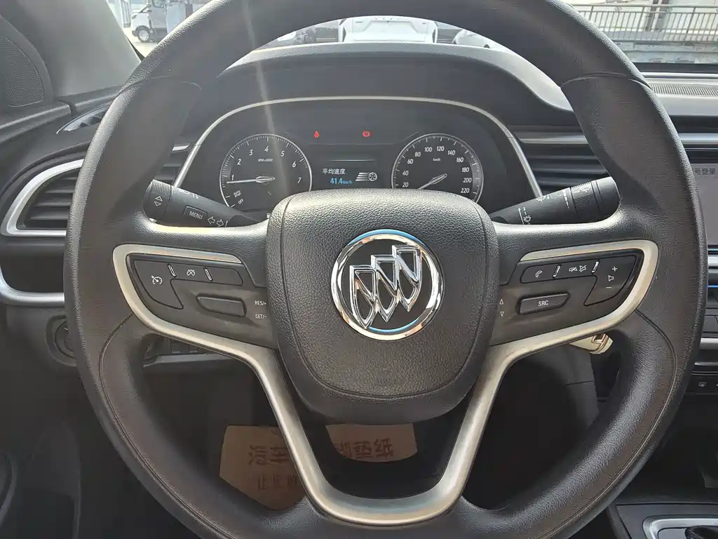 Buick Excelle — миниатюра 15