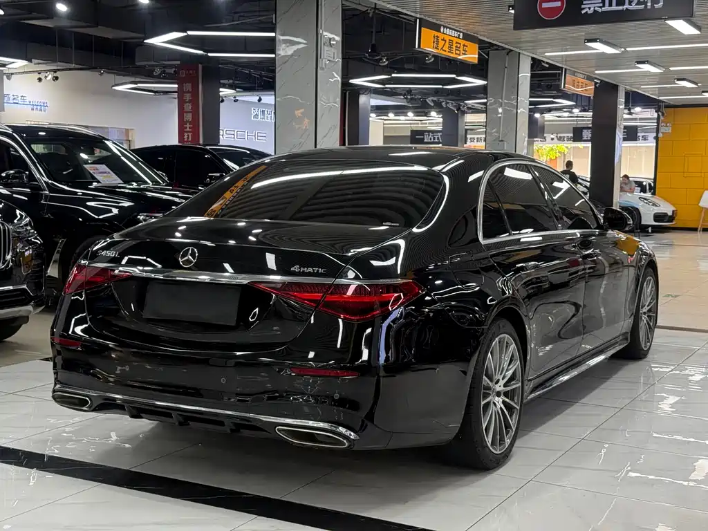 Mercedes-Benz S-Class — миниатюра 9
