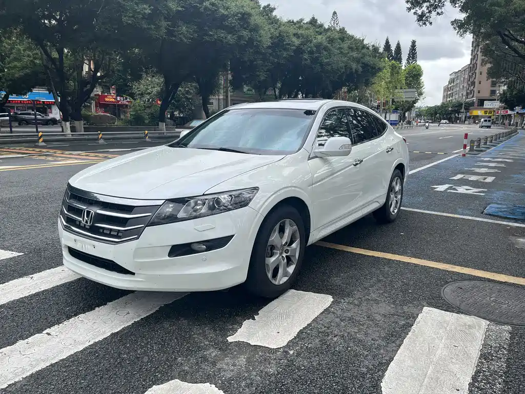Купить Honda Crosstour