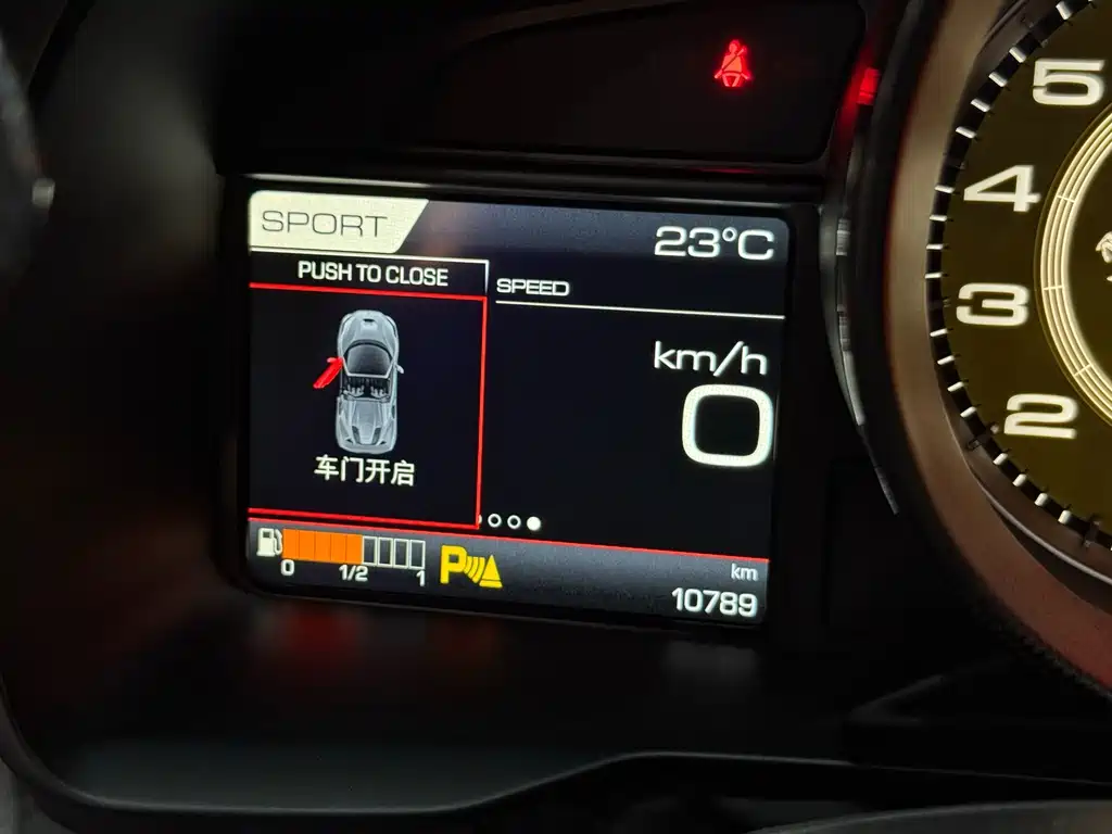 Ferrari F8 Spider 3.9T V8, фото 7