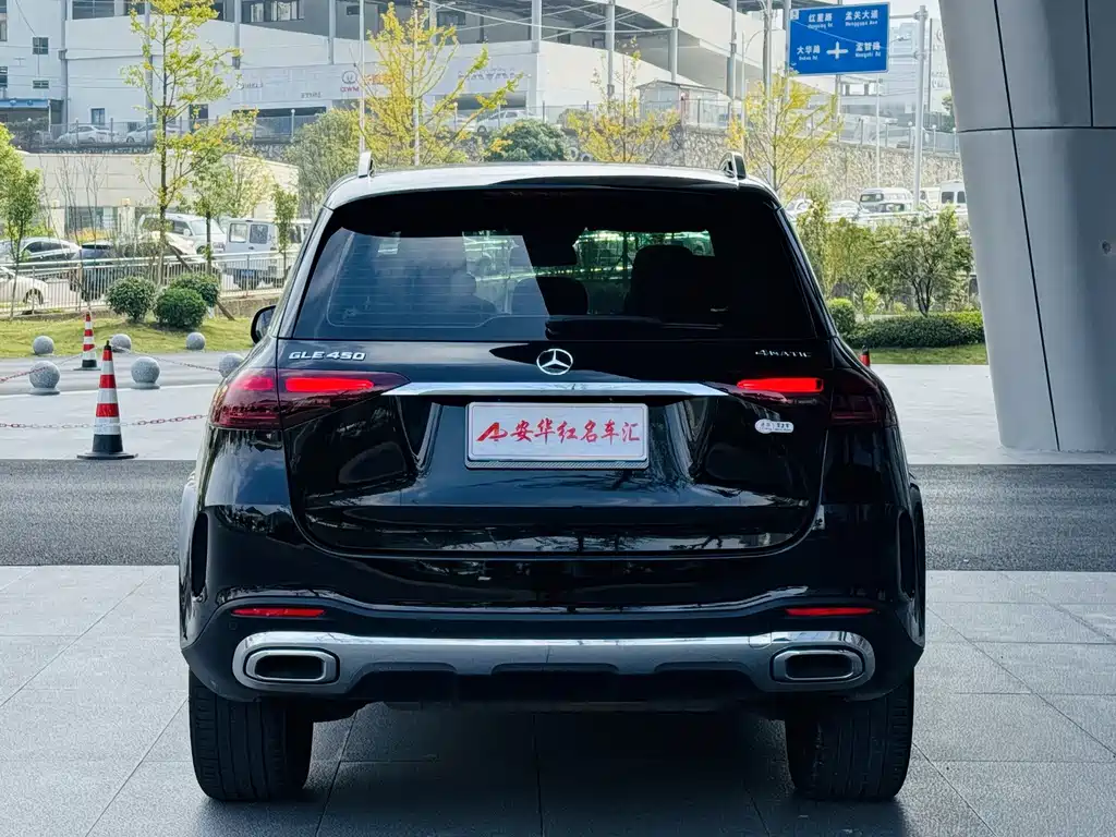 Mercedes-Benz GLE (Import) — миниатюра 5