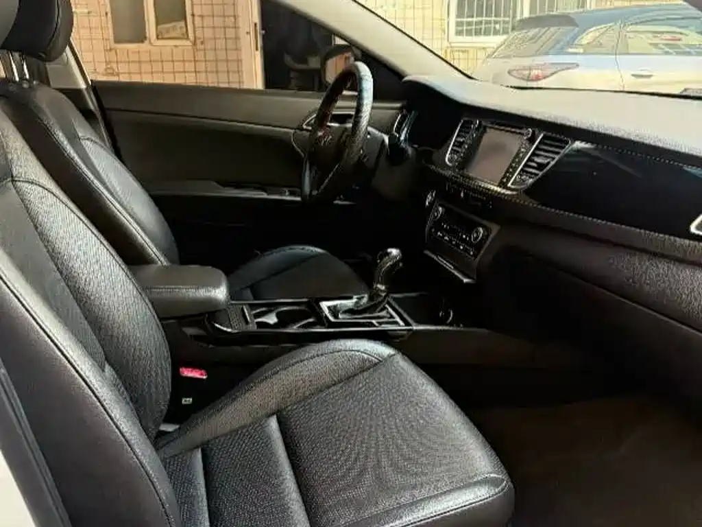 Hyundai Mistra — миниатюра 6
