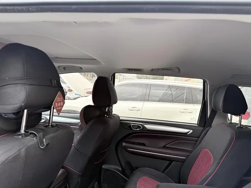 GAC Motor Trumpchi M6 — миниатюра 11
