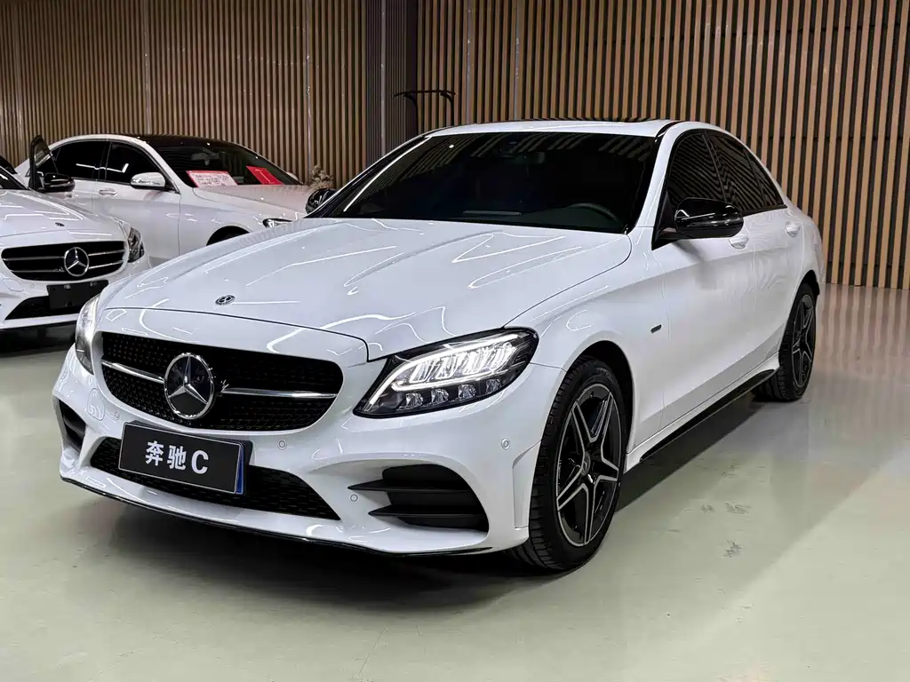 Mercedes-Benz C-Class 2020