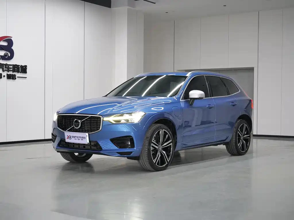 VOLVO XC60 PLUG IN HYBRID