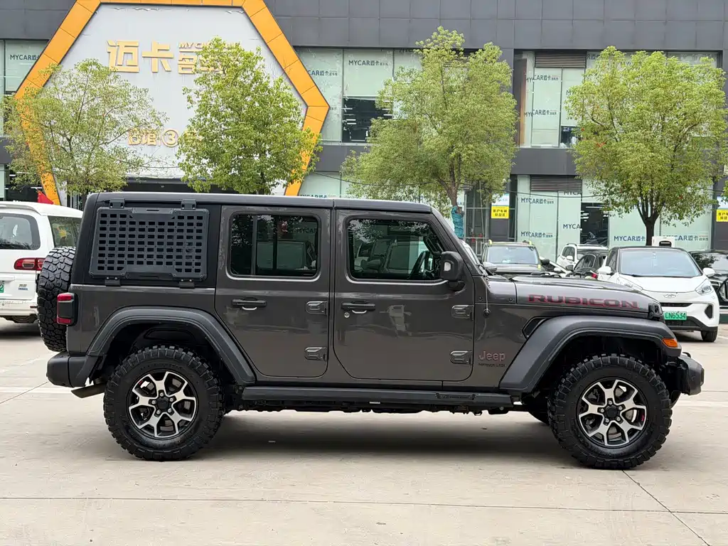 Jeep Wrangler — миниатюра 8