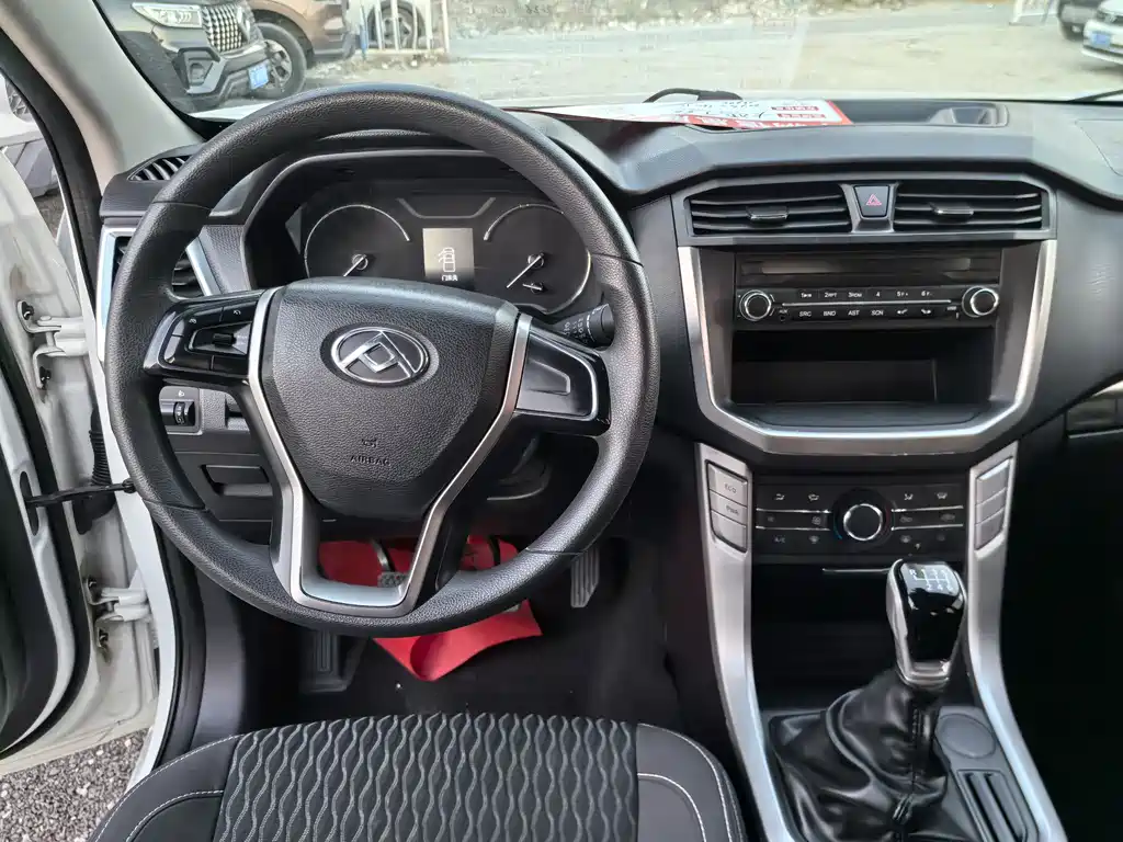 SAIC MAXUS CHASE T60