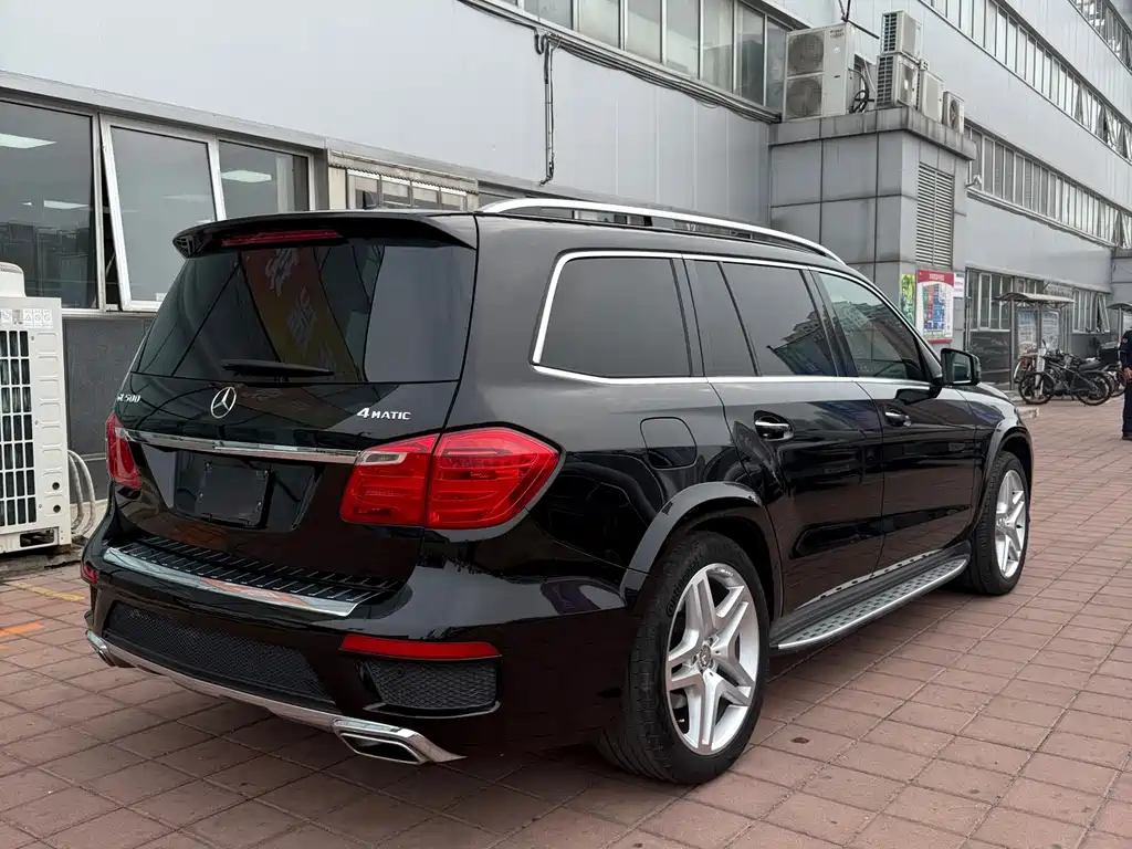 Mercedes-Benz GL-Class — миниатюра 19