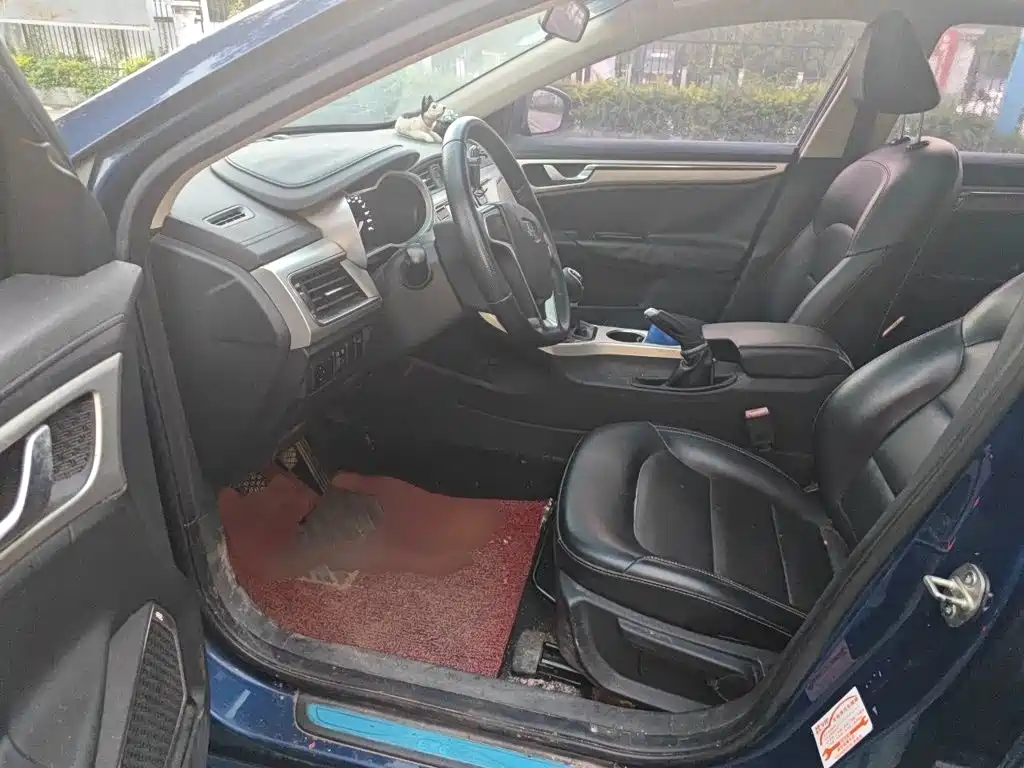 Geely Emgrand GL — миниатюра 14