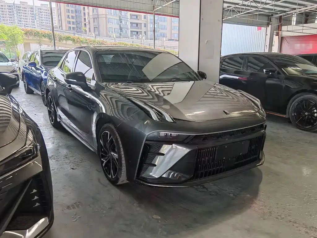 Lynk & Co 03 — миниатюра 3