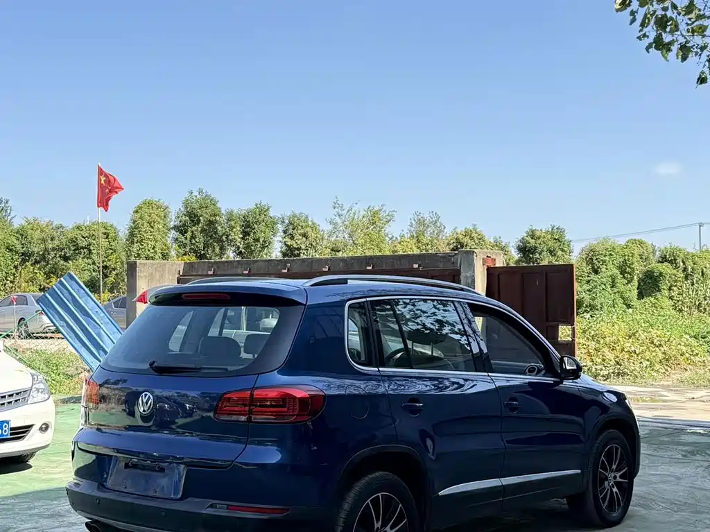 Volkswagen Tiguan — миниатюра 15