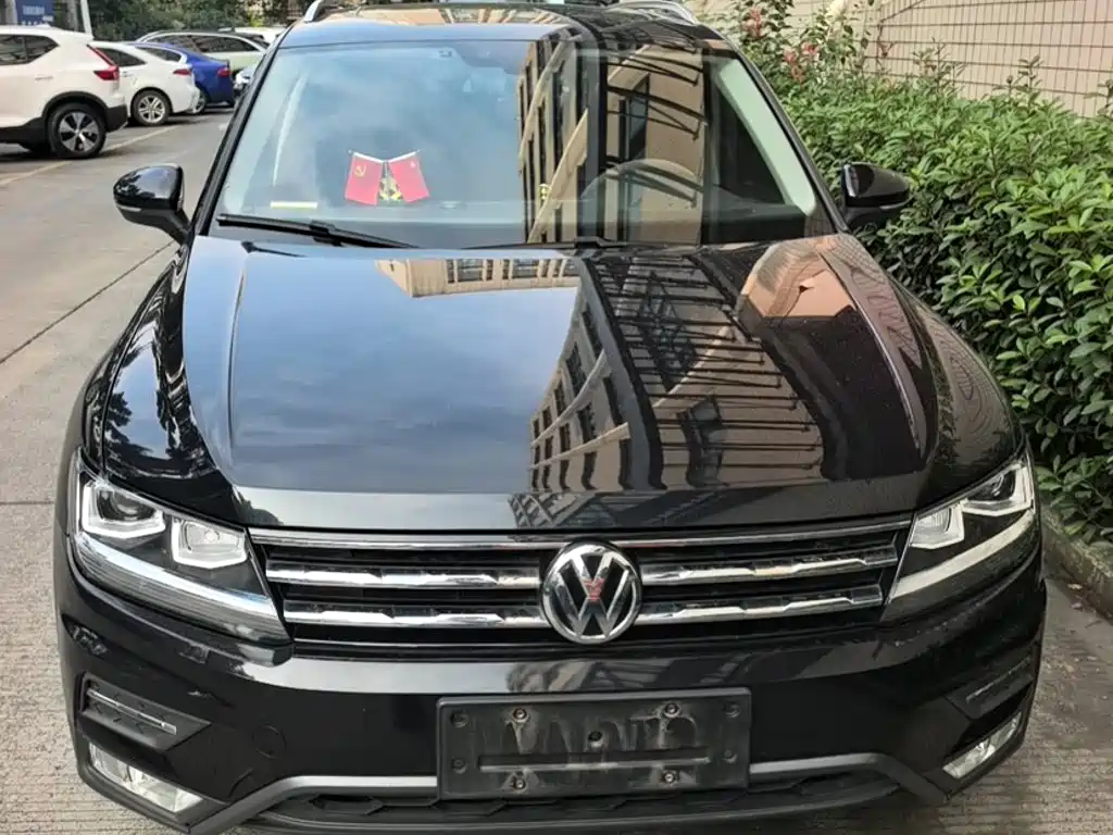 Volkswagen Tiguan L — миниатюра 25