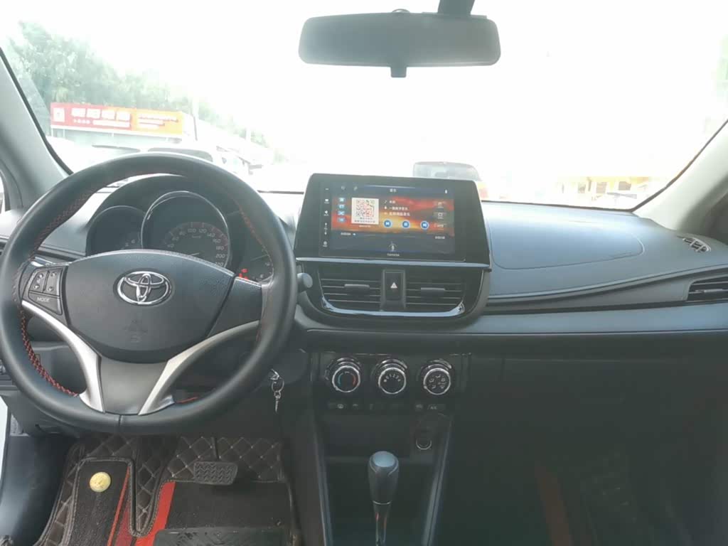 Toyota Vios 1.5 л 2021 г. Белый, пробег 26100 км