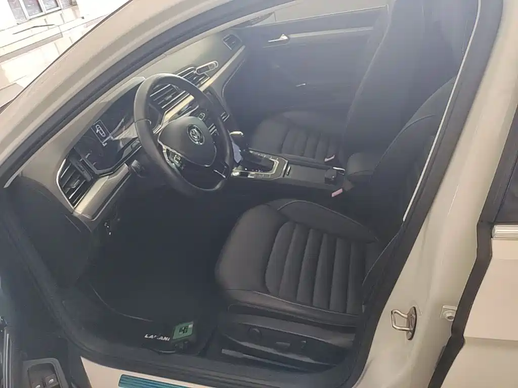 Volkswagen Lamando — миниатюра 15