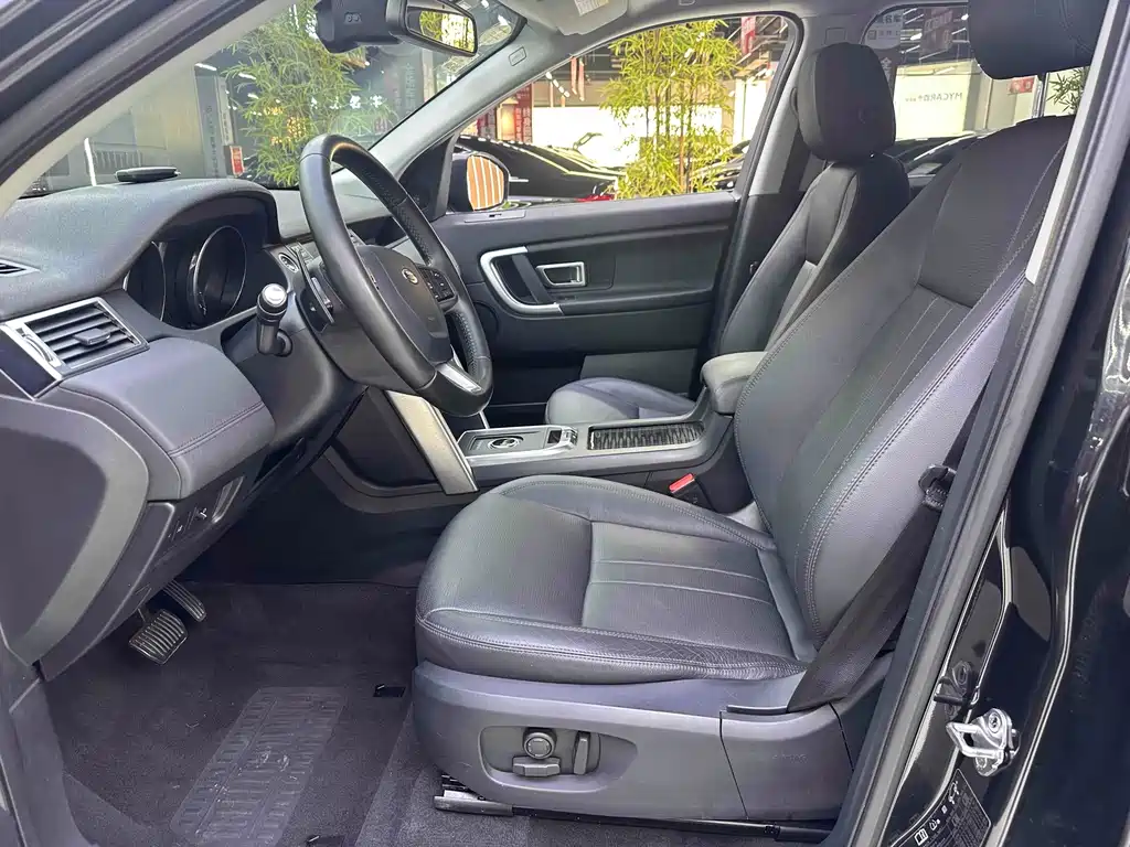 Land Rover Discovery Sport — миниатюра 4