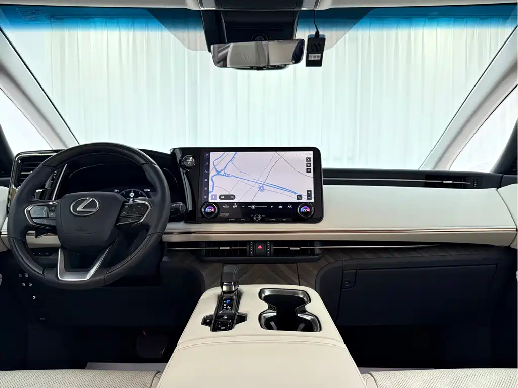 Lexus LM — фотографии объявления, Фото 10