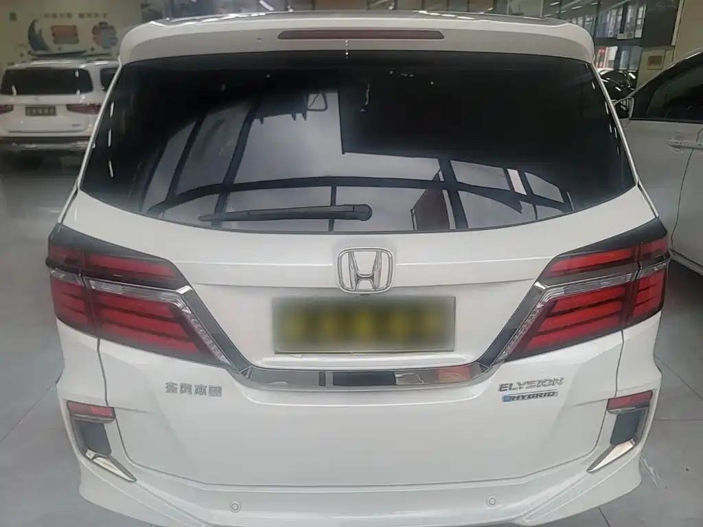 Honda Elysion — миниатюра 6