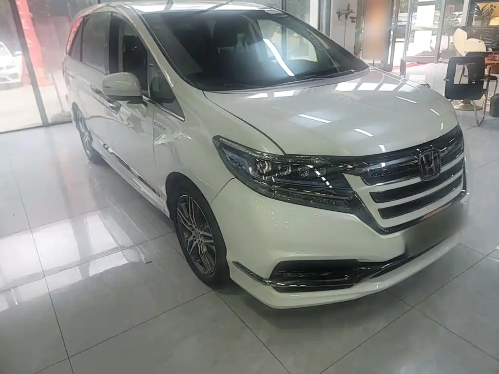 Honda Elysion — миниатюра 4