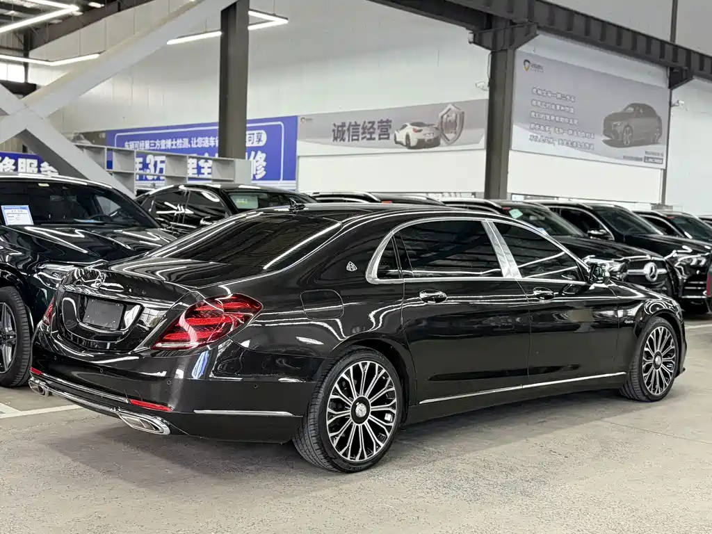 Mercedes-Benz S-Class — миниатюра 10