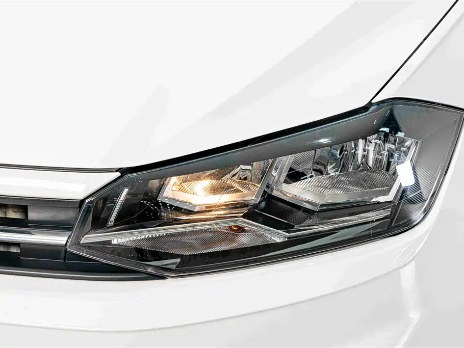 Volkswagen Polo — миниатюра 4