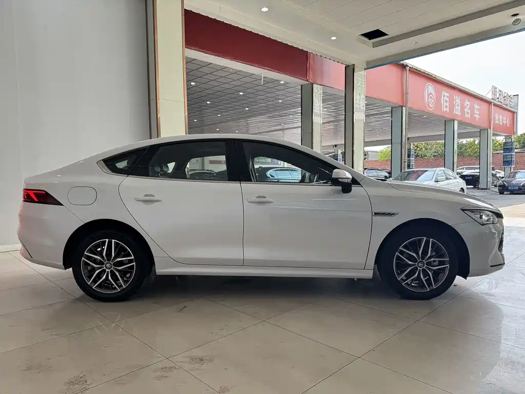 BYD Qin PLUS — миниатюра 2